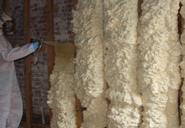 Types of Spray Foam in Omaha